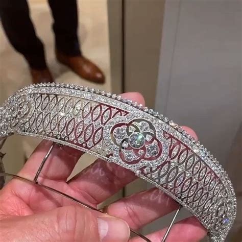 diamond tiara cartier|cartier diamond tiara 1910.